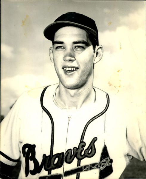 1953 Gene Conley Milwaukee Braves "The Sporting News Collection Archives" Original 8" x 10" Photo (Sporting News Collection Hologram/MEARS Photo LOA)