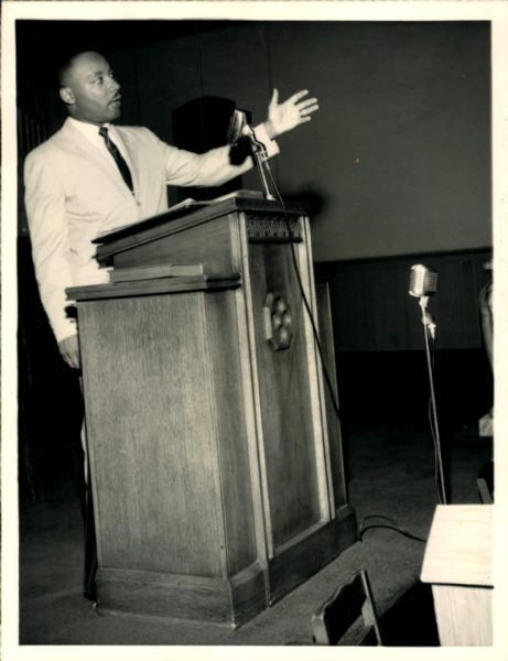 1962-65 Dr. Martin Luther King Jr. - Original Photos (MEARS Photo LOA) - Lot of 2