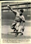 1943-55 Allie Reynolds New York Yankees Cleveland Indians - Original Photos (MEARS Photo LOA) - Lot of 6