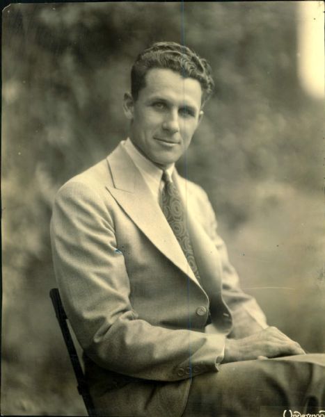 1934-39 Ossie Bleuge Washington Senators "The Sporting News" Original 7.25" x 9.25" (Sporting News Collection Hologram/MEARS LOA)
