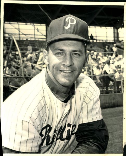 1966 Dick Groat Philadelphia Phillies "The Sporting News Collection Archives" Original Photo (Sporting News Collection Hologram/MEARS Photo LOA)