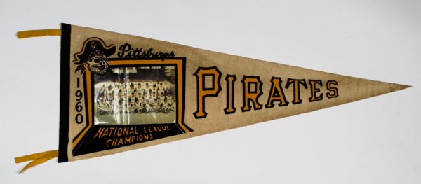 1960 Pittsburgh Pirates Picture Pennant - National League Champions - Featuring Roberto Clemente