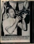 1965-72 Bobby Hull Chicago Blackhawks Winnipeg Jets The Sporting News Collection Archives Laser Photos (Sporting News Collection Hologram/MEARS Photo LOA) - Lot of 18
