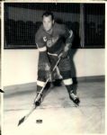 1960s circa Gordie Howe Detroit Red Wings "The Sporting News Collection Archives" Original 8" x 10" Photo (Sporting News Collection Hologram/MEARS Photo LOA)