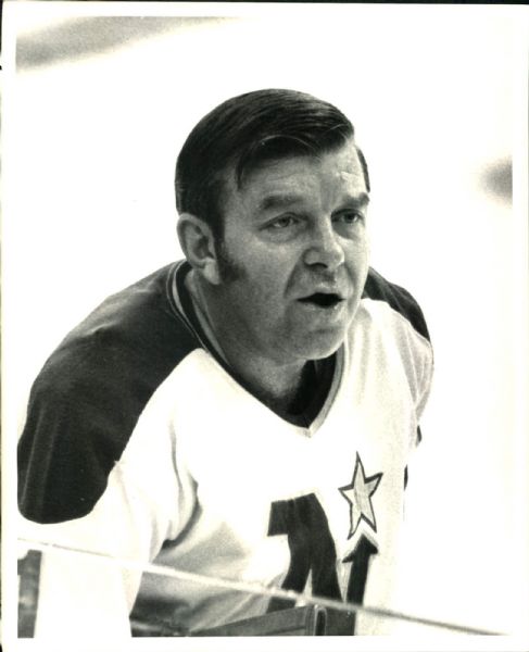 1971 Gump Worsley Minnesota North Stars "The Sporting News Collection Archives" Original 8" x 10" Photo (Sporting News Collection Hologram/MEARS Photo LOA)
