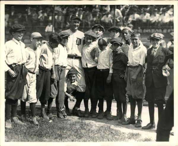 1921-22 Ty Cobb Detroit Tigers "The Sporting News Collection Archives" Original Photo (Sporting News Collection Hologram/MEARS Photo LOA)