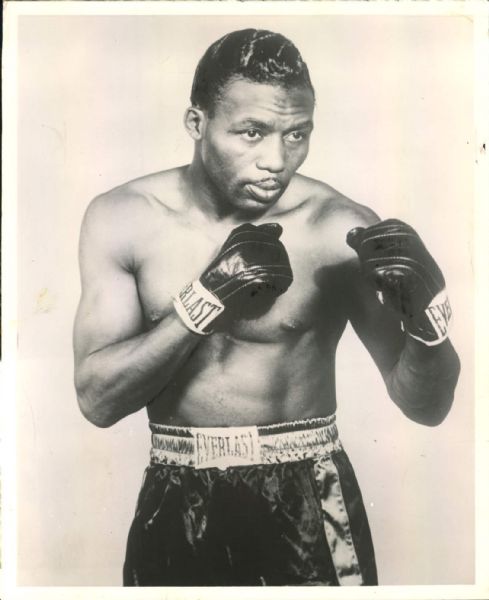 1957 Joe Brown Boxer "The Sporting News Collection Archives" Original 8" x 10" Photo (Sporting News Collection Hologram/MEARS Photo LOA)