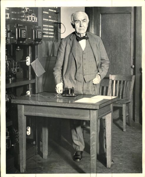 1920s circa Thomas Edison "The Chicago Sun-Times Archives" 1942 Print (Chicago Sun-Times Hologram/MEARS Photo LOA)