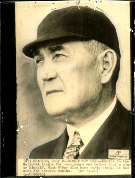 1935 Hank ODay Umpire "The Chicago Sun-Times Collection Archives" Original Photo (Chicago Sun-Times Hologram/MEARS Photo LOA)