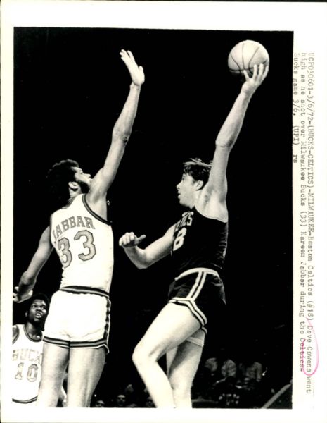 1972 Kareem Abdul-Jabbar Milwaukee Bucks Dave Cowens Boston Celtics "SPORT Magazine Collection Archives" Original Photo (MEARS Photo LOA)