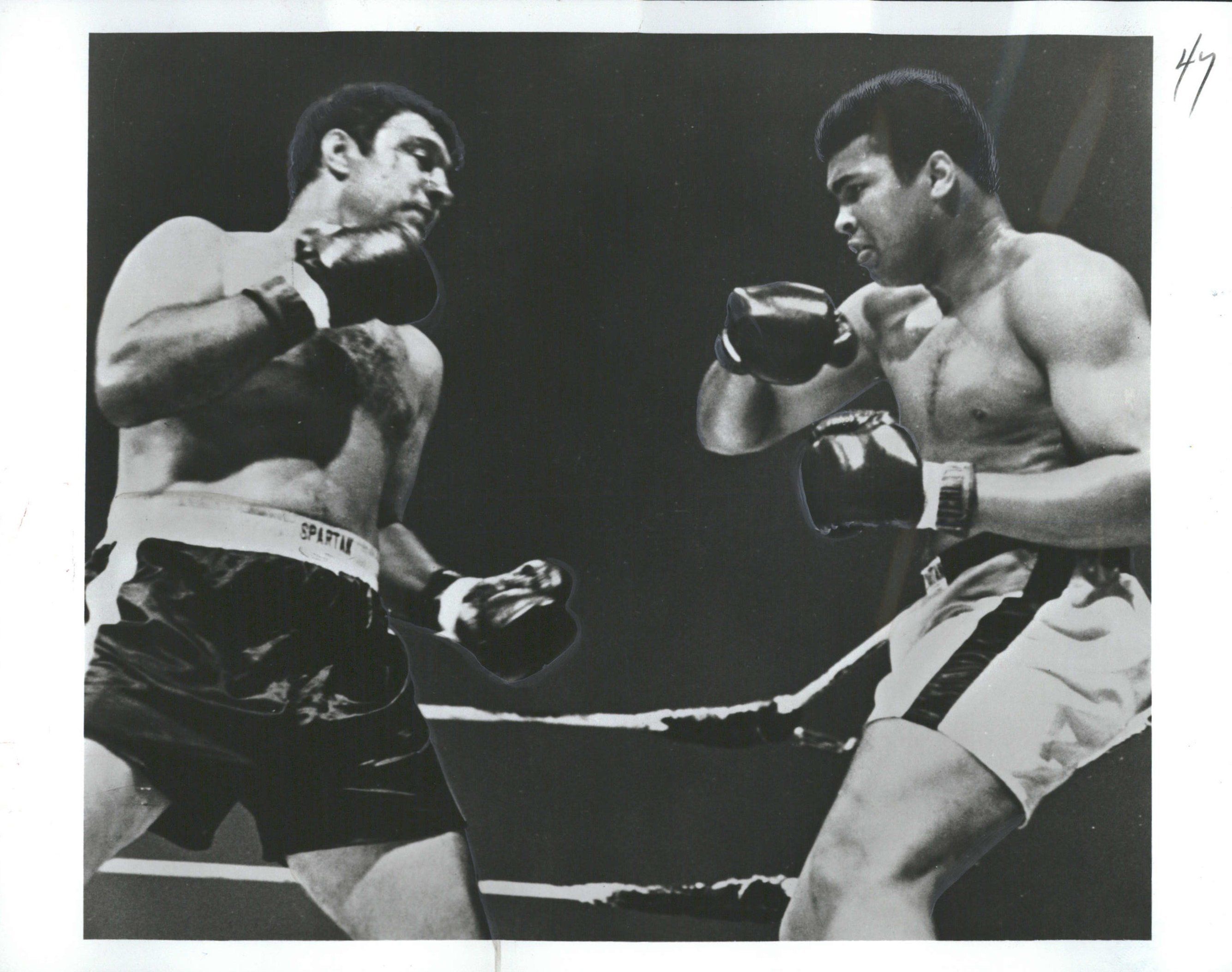 Measures 7" x 9". Rocky Marciano and Muhammad Ali square... 