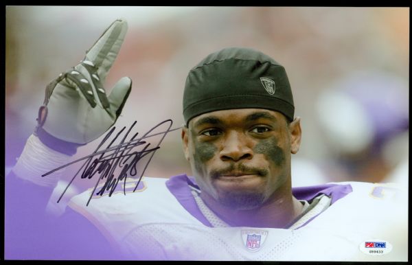 Adrian Peterson Vikings Signed 8" x 12" Photograph PSA/DNA