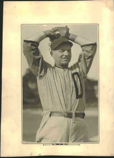 1925 Joe "Iron Man" McGinnity Dubuqe Ironmen "Rogers Photo Archive" Original 7.5" x 10" Photo (MEARS Photo LOA) 