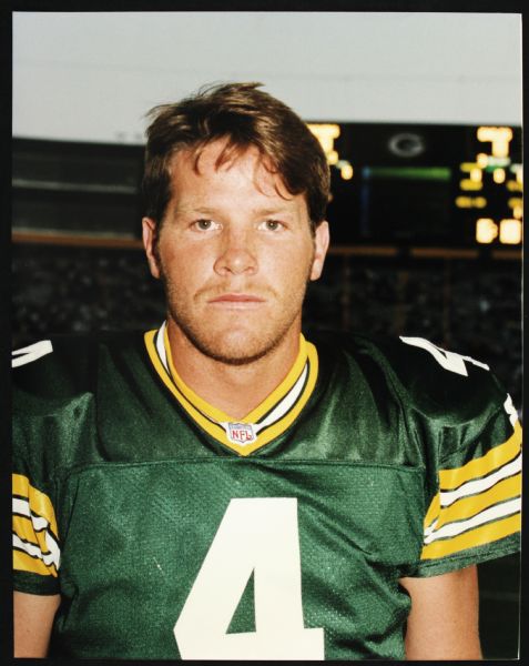1990s Brett Favre Green Bay Packers Original 11" x 14" Vern Biever Photo - Biever Estate 