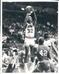 1988-89 Sean Elliott Arizona Wildcats The Sporting News Collection Archives Original 8 x 10 Photo (Sporting News Collection Hologram/MEARS Photo LOA) - Lot of 10