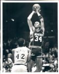 1981-89 Terry Cummings Milwaukee Bucks The Sporting News Collection Archives Original Photo (Sporting News Collection Hologram/MEARS Photo LOA) - Lot of 10