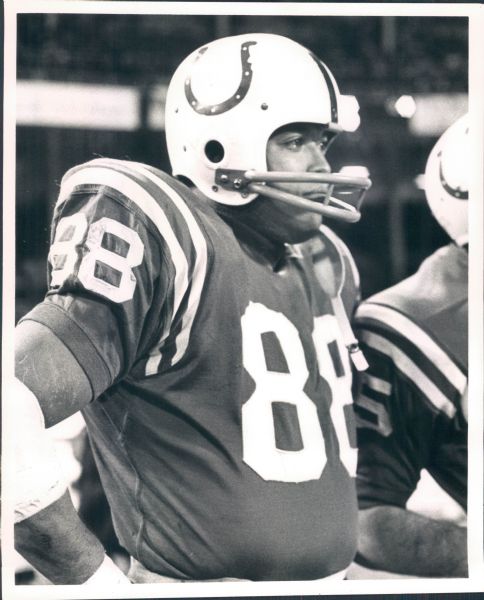 1968-71 John Mackey Baltimore Colts "The Sporting News Collection Archives" Original 8" x 10" Photo (Sporting News Collection Hologram/MEARS Photo LOA) - Lot of 5
