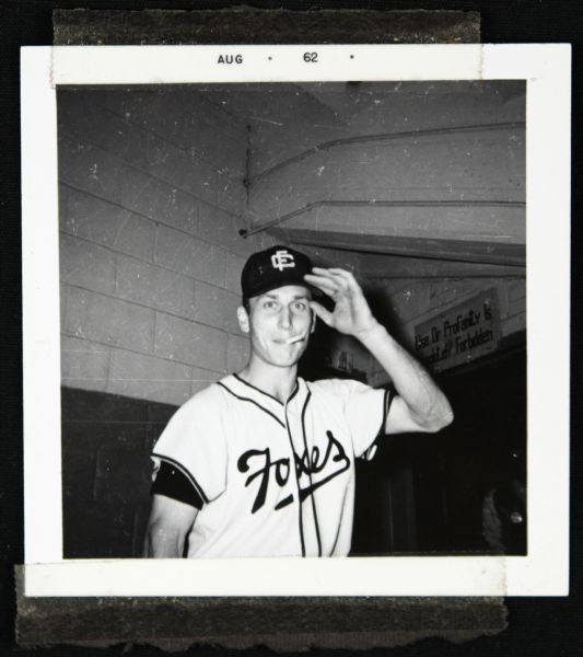 1960-69 Chicago White Sox & Appleton Foxes Candid Original Photos w/ Wilbur Wood Cal Ripken Sr. Earl Weaver & Boog Powell Many in Foxes Uniform