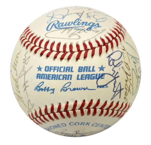 1990 Milwaukee Brewers Team Signed Baseball w/ 30 Sigs. Incl. Robin Yount - (MEARS Auction LOA)