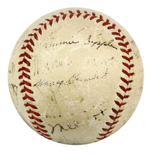 1939 New York Giants Team Signed ONL (Frick) Baseball 24 Sigs. Incl. Mel Ott Bill Terry & Carl Hubbell- JSA 