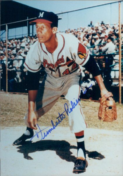 1990s Humberto Robinson Milwaukee Braves Signed 4" x 6" Photo - Lot of 15 (MEARS Auction LOA)