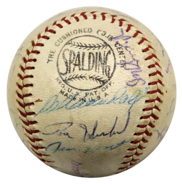 1964 San Francisco Giants Team Signed ONL (Giles) Baseball w/25 Sigs. Incl. Willie McCovey Willie Mays - JSA 