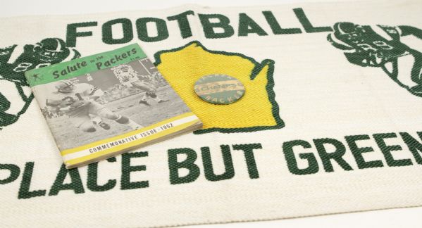 1960s Green Bay Packers Blanket 1962 Salute to the Packers & 1963 Champs Pinback 
