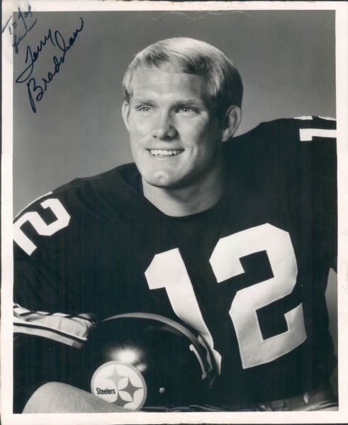 1972 Terry Bradshaw Pittsburgh Steelers Vintage Signed St. Petersburg Times Original 8" x 10" Photo  (St. Petersburg Times Hologram/MEARS Photo LOA) - JSA