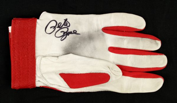 1980s Rawlings Batting Glove Signed by Pete Rose Cincinnati Reds Great (MEARS Auction LOA & JSA)