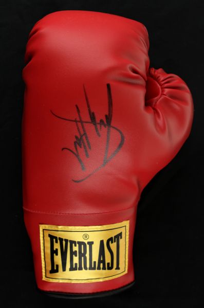 1990s Larry Holmes Signed 12 Oz. Everlast Boxing Glove - JSA 