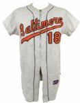 1964 Baltimore Orioles Road Jersey (MEARS A7)
