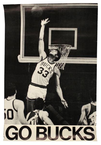 1970s Lew Alcindor Kareem Abdul Jabbar Milwaukee Bucks 19" x 29" Poster
