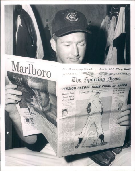 1957 Herb Score Cleveland Indians  "TSN Collection Archives" Original 7" x 9" Photo (Sporting News Collection Hologram/MEARS Photo LOA)