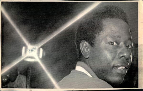 1974 Hank Aaron Atlanta Braves "Boston Herald Collection Archives" Original 6" x 10" Photo (Boston Herald Archives Hologram/MEARS Photo LOA)