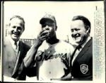 1970 Hank Aaron Atlanta Braves  3000th Hit "Boston Herald Collection Archives" Original 9 1/4" x 7 1/4" Photo (Boston Herald Archives Hologram/MEARS Photo LOA)