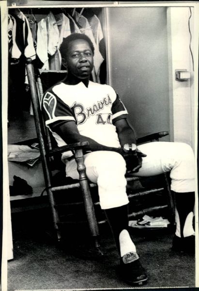 1972 Hank Aaron Atlanta Braves "Boston Herald Collection Archives" Original 5.5" x 8.5" Photo (BH Hologram/MEARS LOA)
