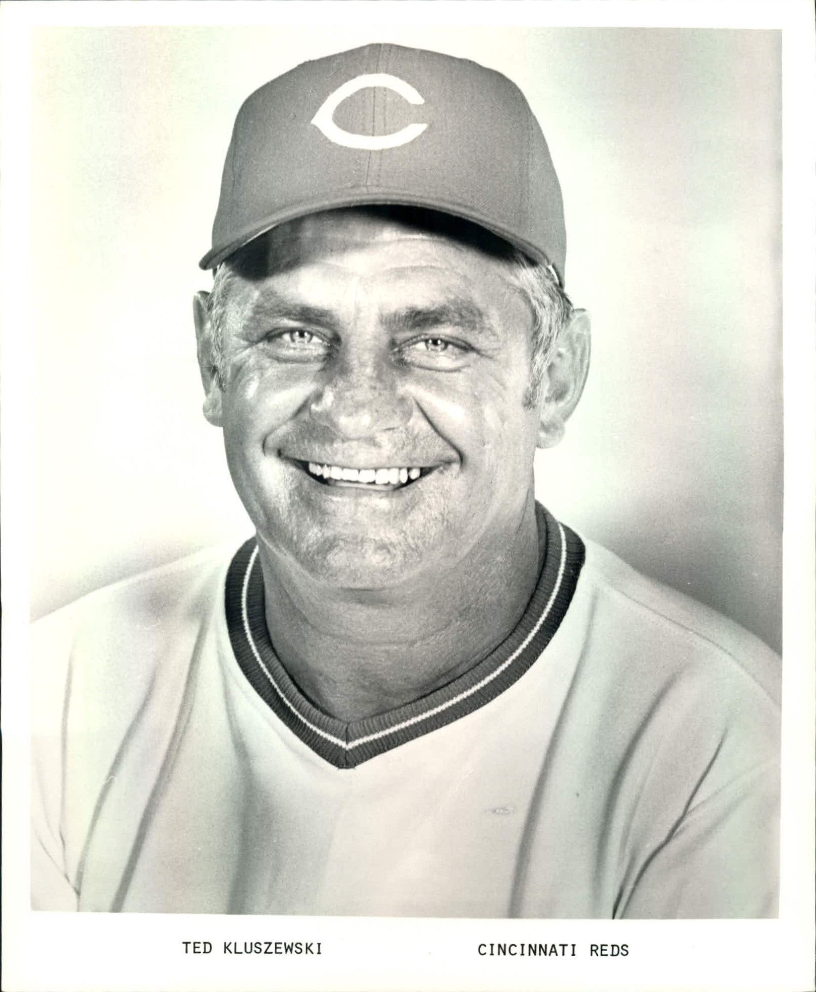 Lot Detail - 1955-75 Ted Kluszewski Cincinnati Reds California Angels TSN  Collection Archives Original Photos (Sporting News Collection  Hologram/MEARS LOA) - Lot of 6