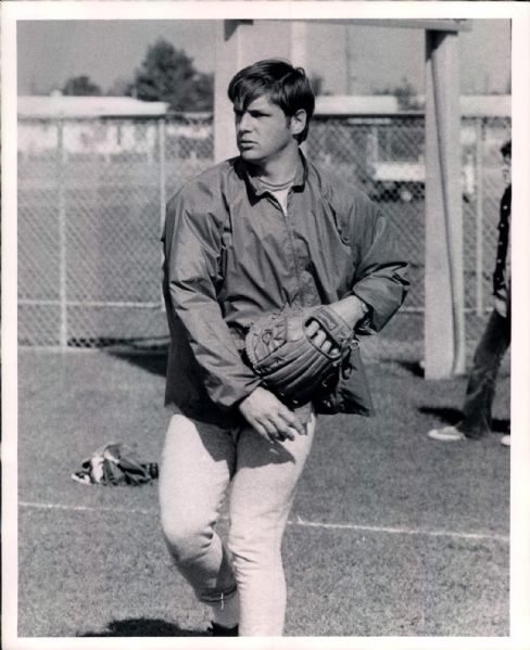 1973 Tom Seaver New York Mets "TSN Collection Archives" Original 8" x 10" Photo (Sporting News Collection Hologram/MEARS LOA)