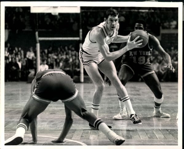 1970s John Havlicek Boston Celtics "Sport Magazine" Original 8" x 10" Photo (MEARS LOA)