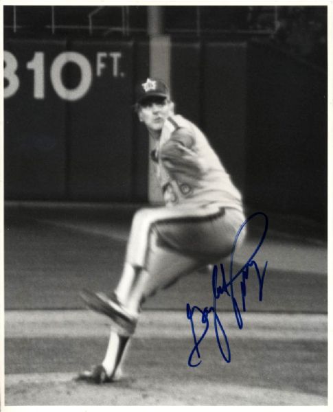 1970s-80s Sporting Greats Signed Photo & Brochure - Lot of 6 w/Pete Rose Johnny Bench Gaylord Perry - JSA 