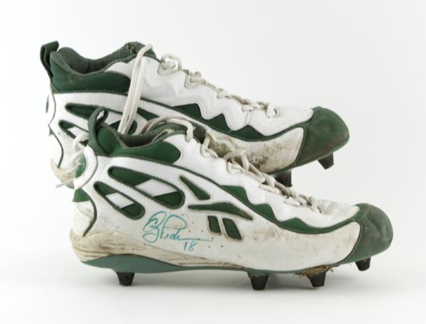 1996-99 Doug Pederson Green Bay Packers Game Worn Signed Cleats - (MEARS/JSA) 