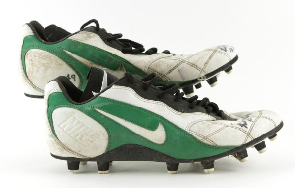 1997-98 Roell Preston Green Bay Packers Game Worn Signed Cleats - MEARS Auction LOA & JSA 
