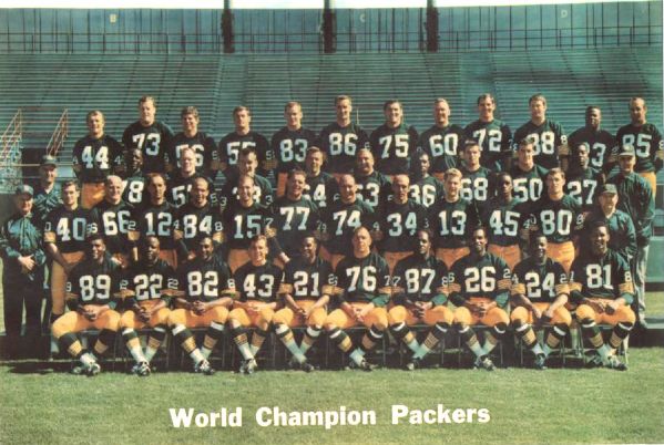 1968 Green Bay Packers 6" x 9" Team Photo Signed by Starr Nitschke Gregg Bratkowski - Lot of 2 (JSA)