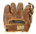 1940s-50s Ken Wel Multi-Signed Glove w/14 Sigs. Incl. Phil Rizzuto Bob Feller 