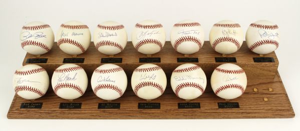 3000 Hit Club Singled Signed Baseball - Lot of 13 w/Aaron Rose Yaz Mays Brett Yount Brock Murray  - JSA 