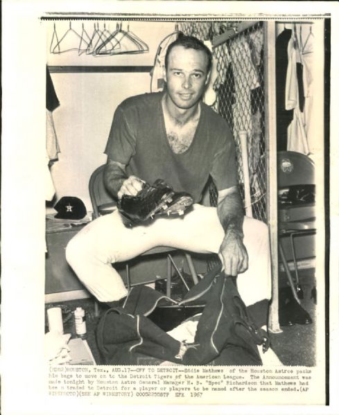 1967 Eddie Mathews Houston Astros "TSN Collection Archives" Original 8" x 10" Photo (Sporting News Collection Hologram/MEARS LOA)