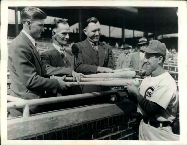 1945 Andy Pafko Chicago Cubs "Boston Herald Collection Archives" Original 8 1/2" x 6 1/2" Photo (BH Hologram/MEARS LOA)
