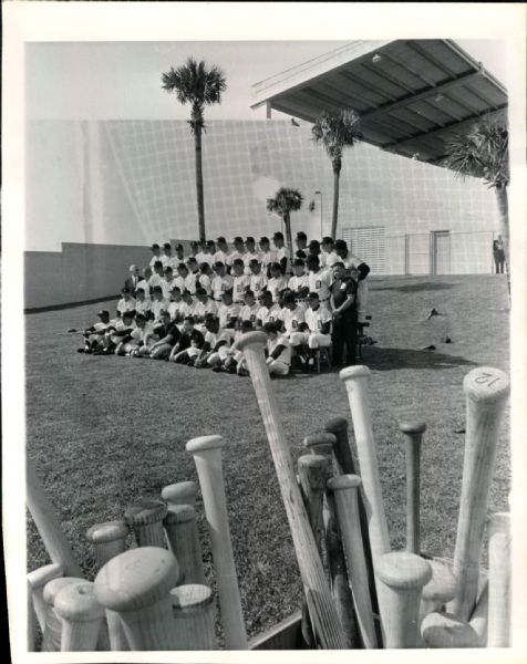1967 Detroit Tigers Spring Training Team Picture "TSN Collection Archives" Original 8" x 10" Photo (Sporting News Collection Hologram/MEARS LOA)