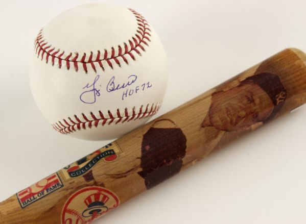 2000s Yogi Berra New York Yankees Single Signed OML (Selig) Baseball "HOF 72" w/HOF Commemorative Bat 