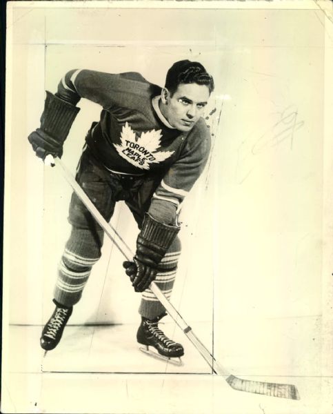 1936 Kerry Clancy & Bill Thoms Toronto Maple Leafs Original 6.5" x 8.5" Photos - Lot of 2 (MEARS LOA)